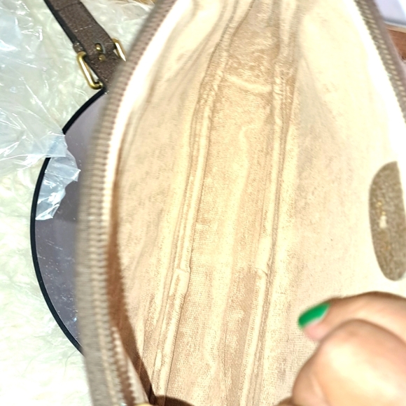 Gucci Vintage Shoulder Bag - Picture 16 of 16